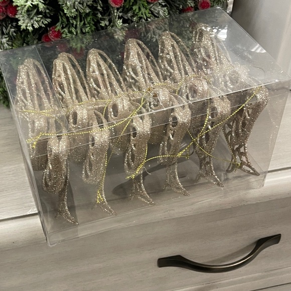 Christian Siriano Gold Glitter Ribbon Bow Christmas Tree Ornaments Set of 6 NWT - Picture 2 of 5